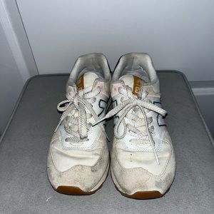 New Balance Sneakers